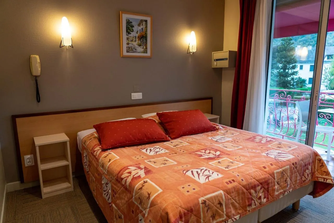 Au Primerose Hotel Argeles-Gazost 2*,  France