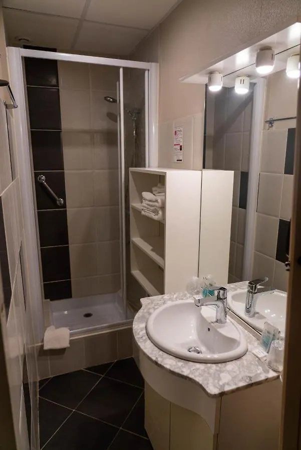 Au Primerose Hotel Argeles-Gazost 2*,  France