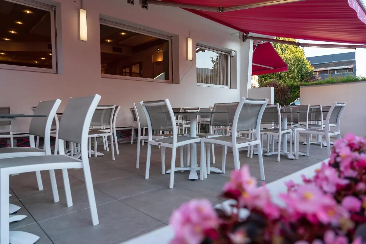 Au Primerose Hotel Argeles-Gazost 2*,